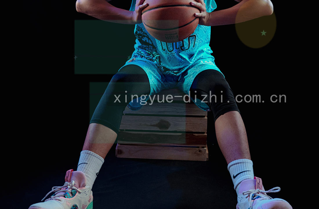 界面分区示意图，三个编号色块分别标出客服指引、大屏专区与临时凭证各自的入口位置